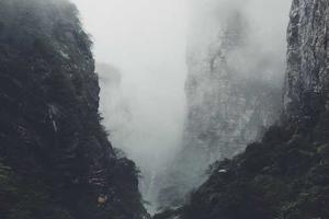 Top 10 Teen Titans Couples and Pairings